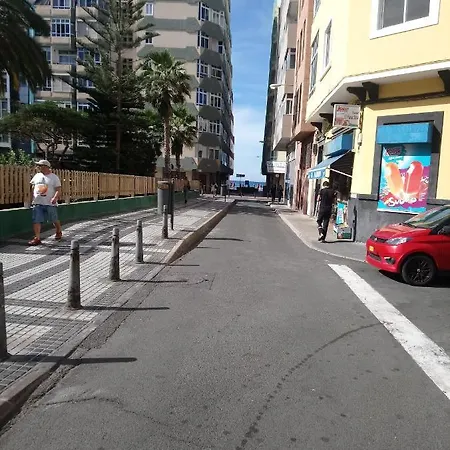 Jurel Vivienda Estudio 大加那利岛拉斯帕尔马斯